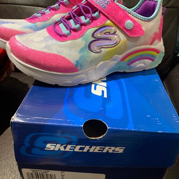 Skechers Girls Rainbow Racer Clouds Light Up Sneakers - Picture 5 of 5